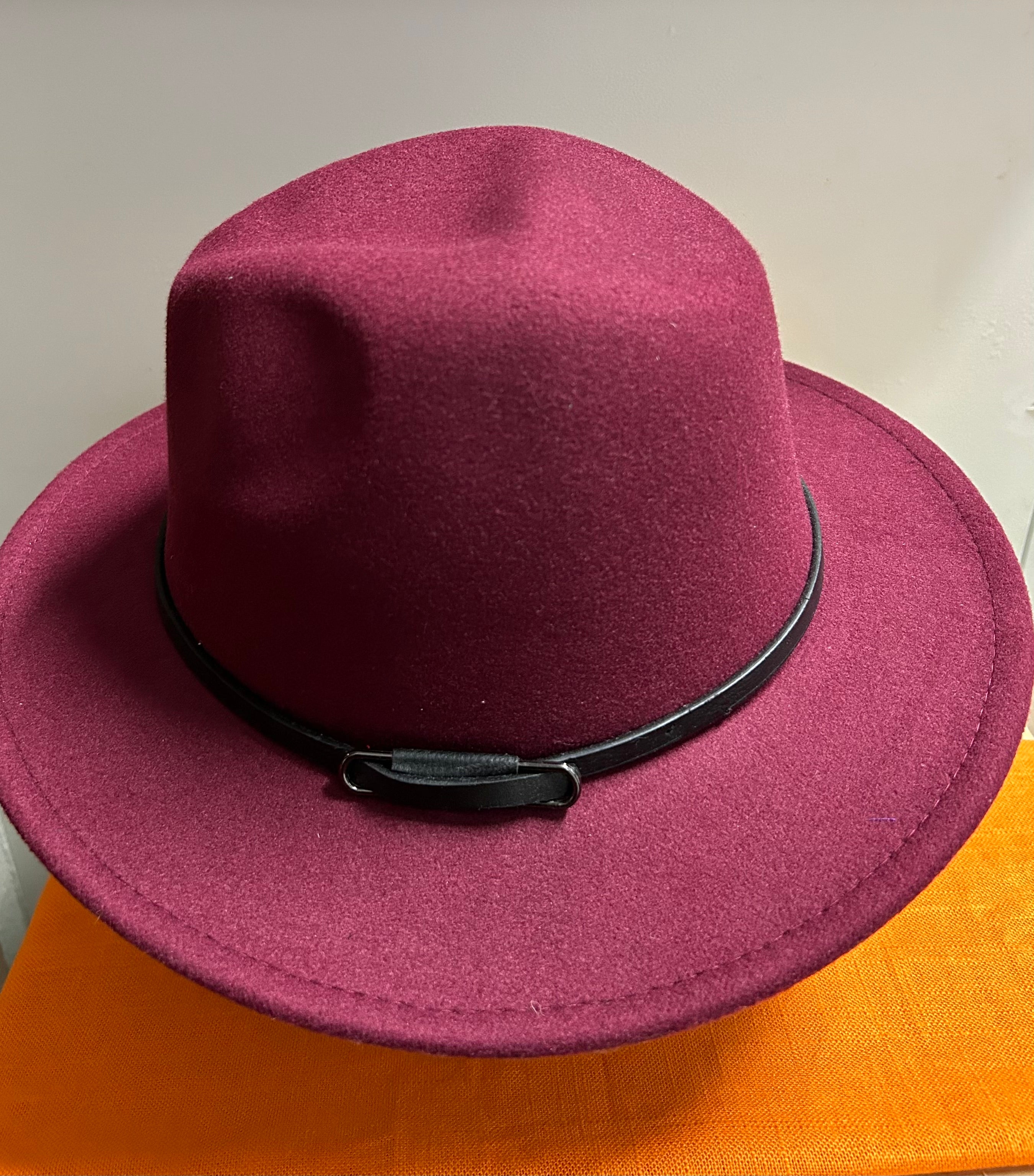 Burgundy fall hat on sale